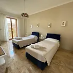 Residenza Aleardo Daire *